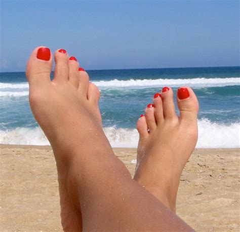 beautiful female feet pictures free|beautiful women's feet and thighs.